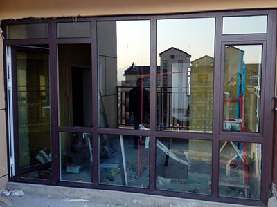 ʯ���f�����X�T��