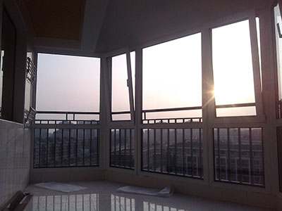 ʯ���f�����X�T���S��